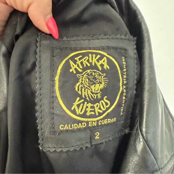 Vintage black leather oversized double breasted jacket - size 2 (Small) - Picture 6 of 6